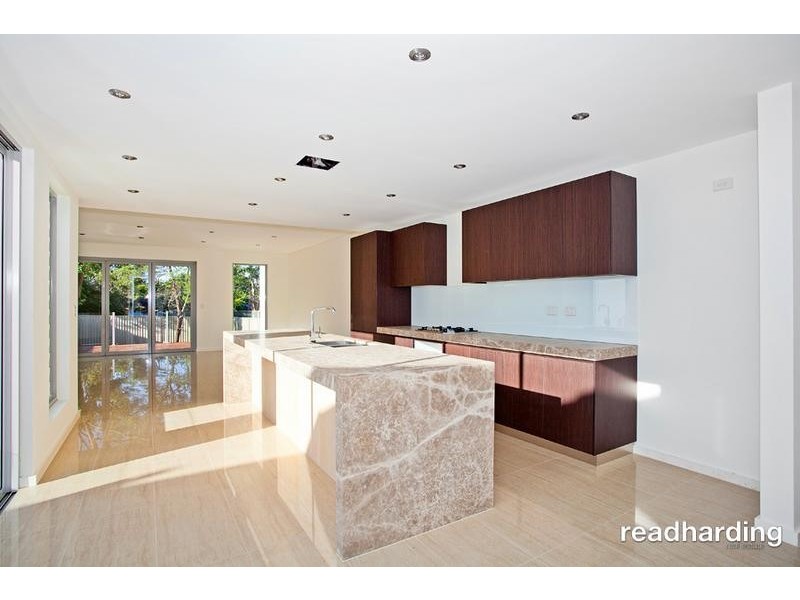 9A Peace Avenue, Peakhurst Heights NSW 2210