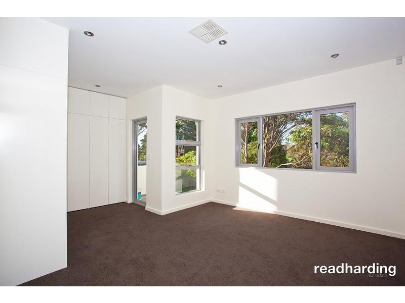 9A Peace Avenue, Peakhurst Heights NSW 2210