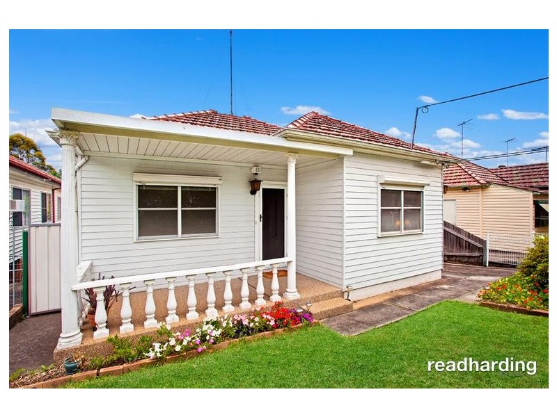 21 Morotai Avenue, Riverwood NSW 2210