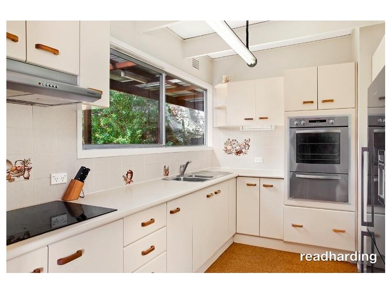 174 Lugarno Parade, Lugarno NSW 2210