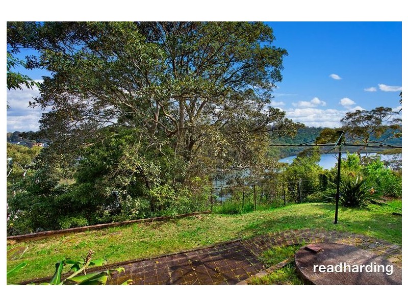 174 Lugarno Parade, Lugarno NSW 2210