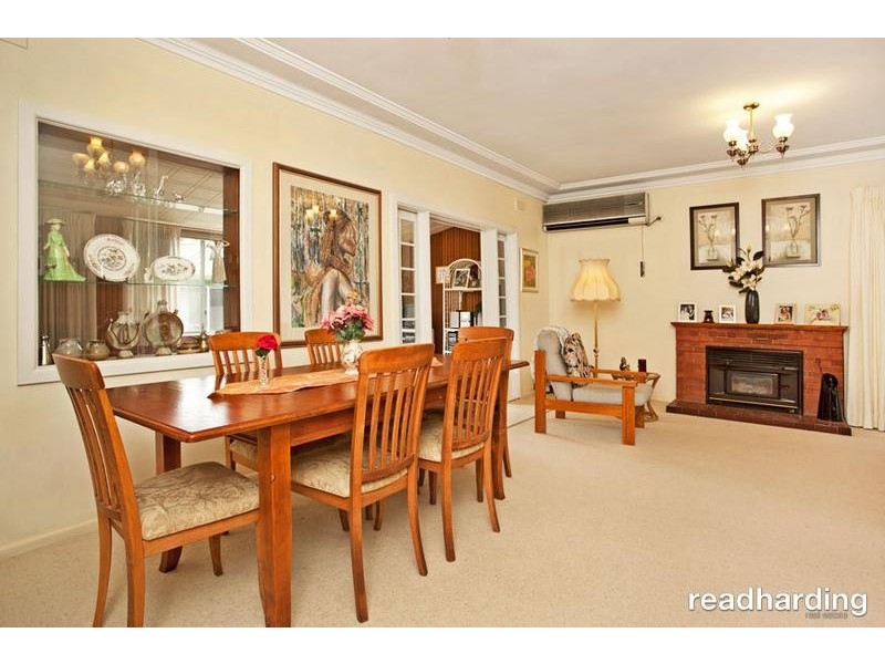 10 Coronation Avenue, Peakhurst NSW 2210