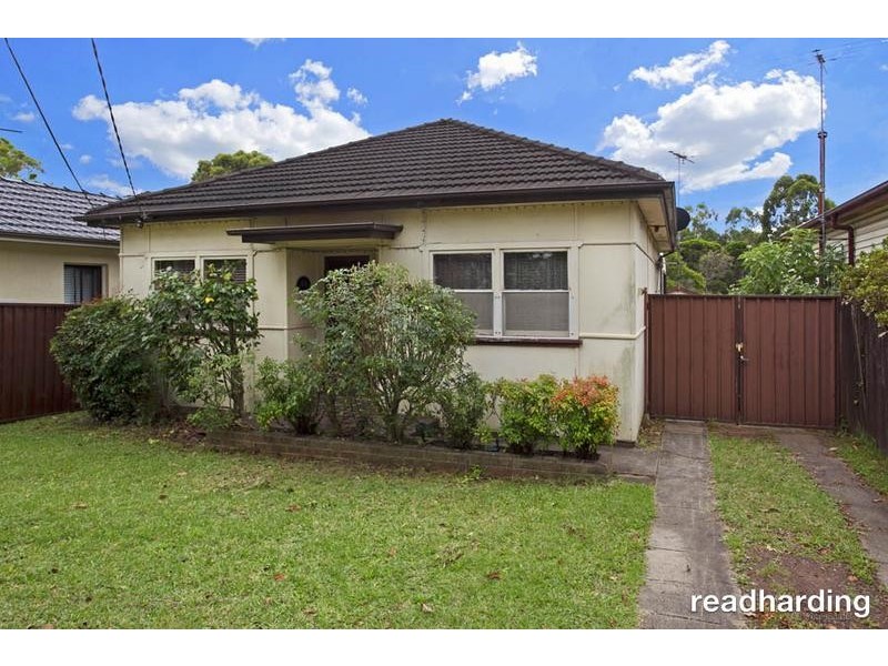 31 Earls Avenue, Riverwood NSW 2210