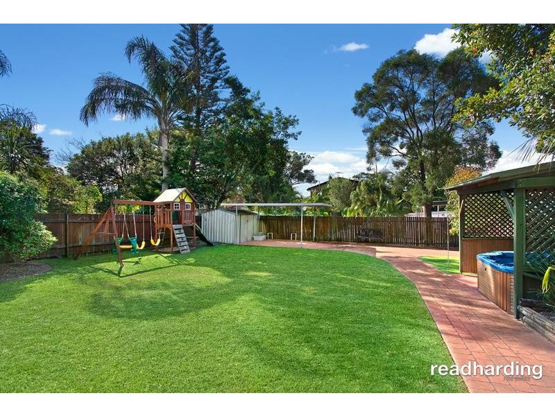 2 Redgum Drive, Lugarno NSW 2210