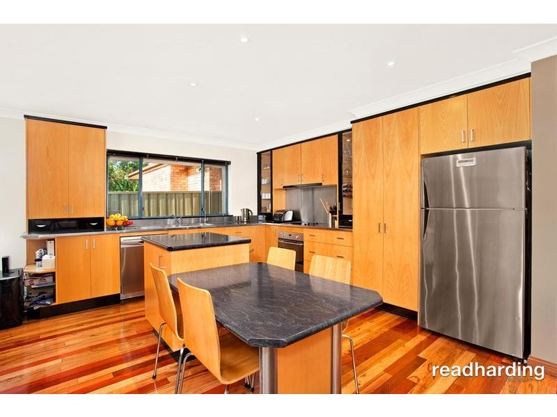 21 Ogilvy Street, Peakhurst NSW 2210