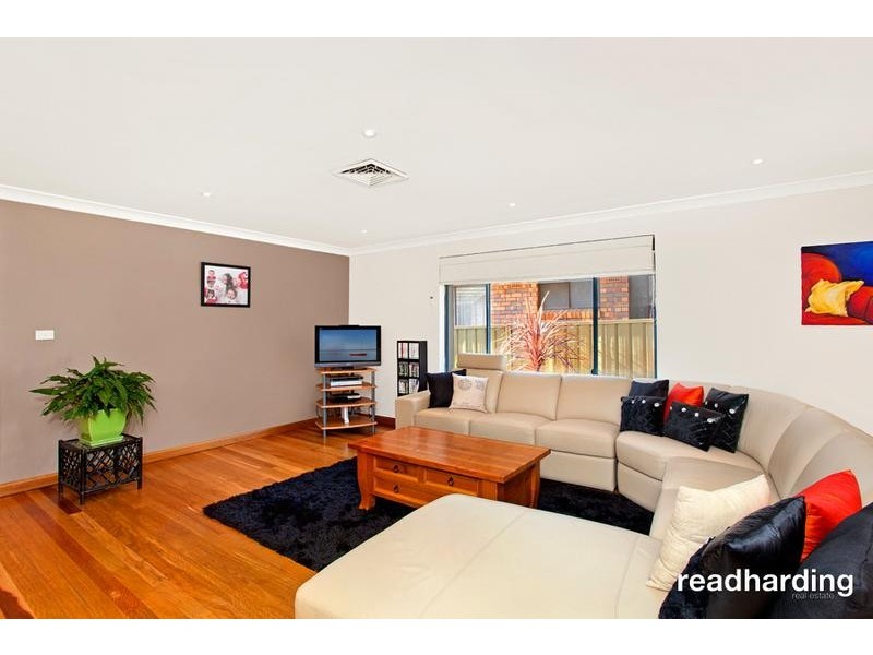 21 Ogilvy Street, Peakhurst NSW 2210