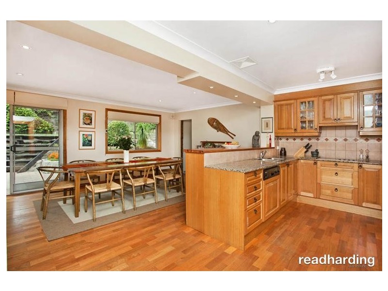 17 Robyn Street, Peakhurst Heights NSW 2210