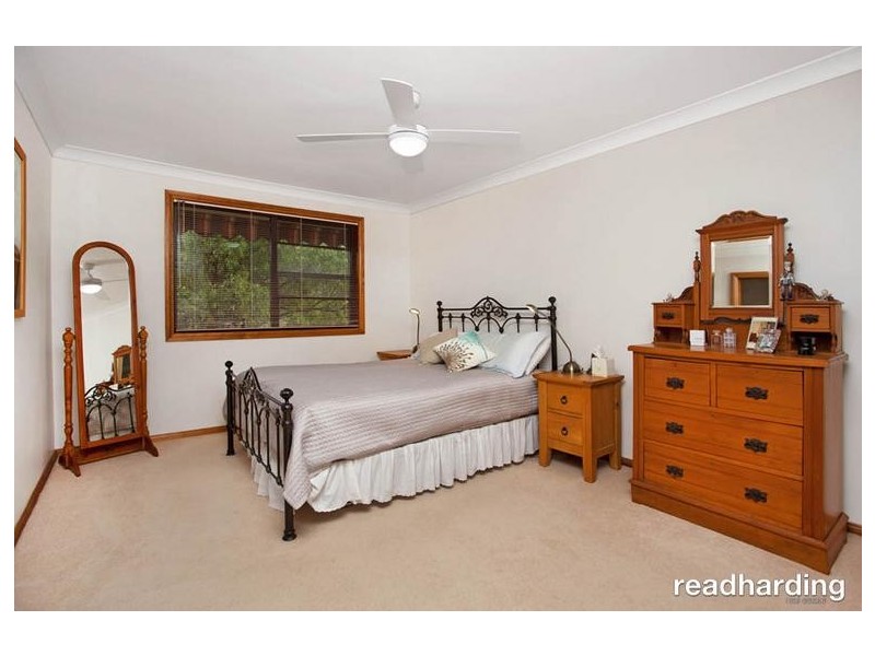 17 Robyn Street, Peakhurst Heights NSW 2210