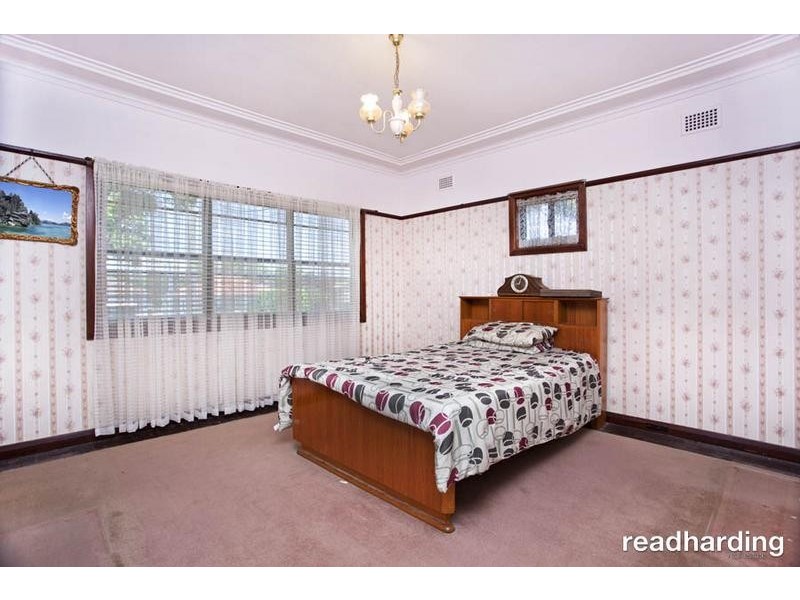 28 Morotai Avenue, Riverwood NSW 2210