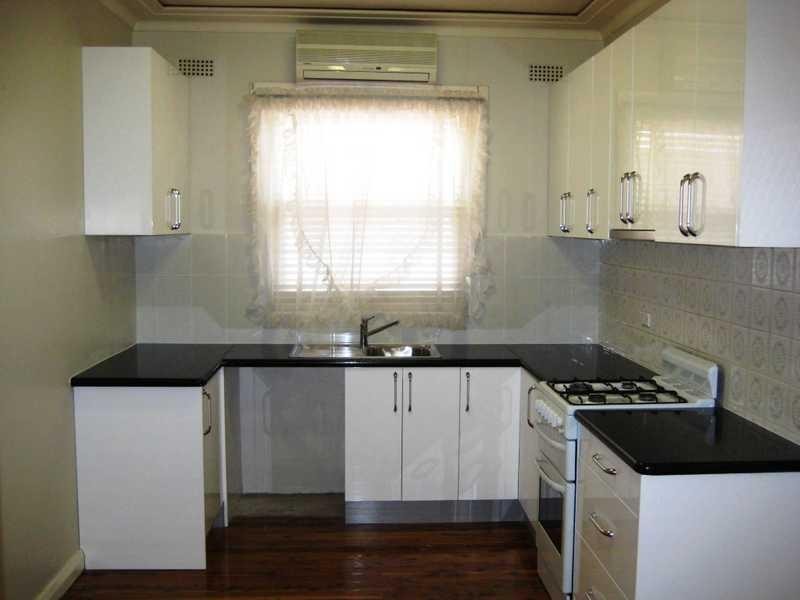 4 Lloyd Street, Oatley NSW 2223