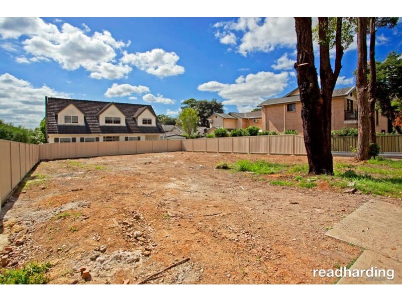 52 Park Street, Peakhurst NSW 2210