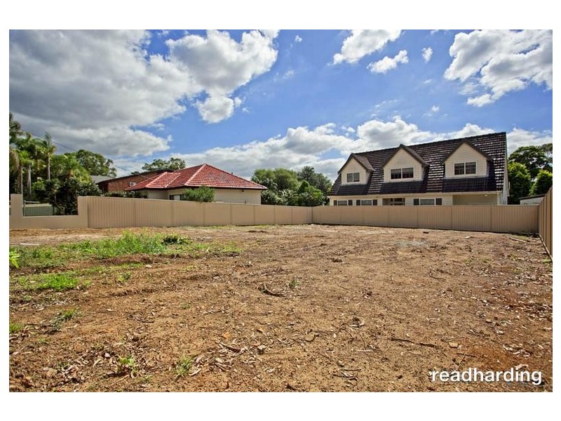 52 Park Street, Peakhurst NSW 2210