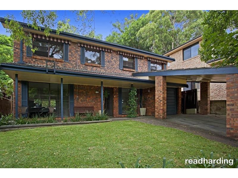 17 Robyn St, Peakhurst Heights NSW 2210