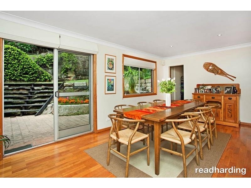 17 Robyn St, Peakhurst Heights NSW 2210