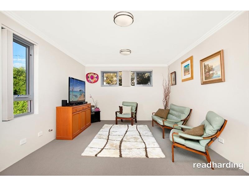 6/33 Martin Place, Mortdale NSW 2223