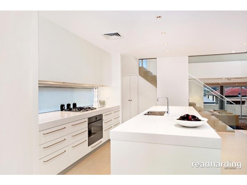 2 Coachwood Place, Lugarno NSW 2210