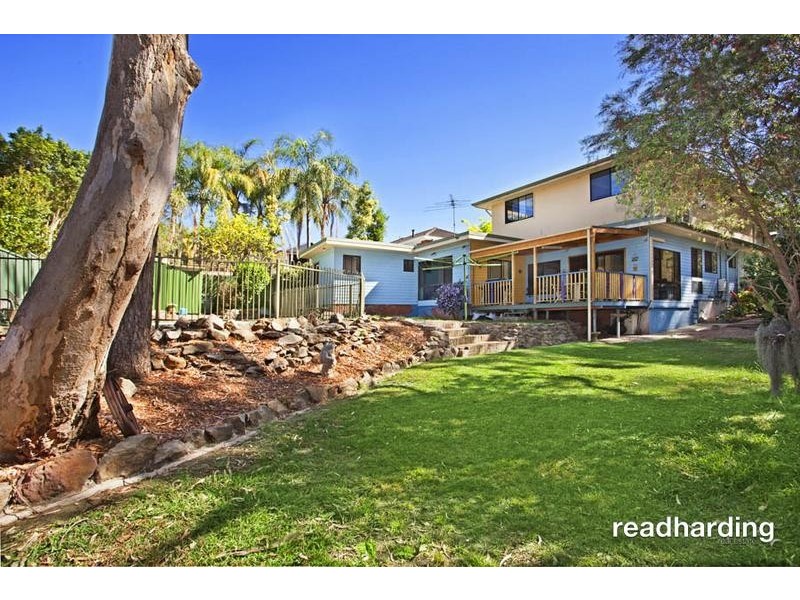 18 Ballanda Avenue, Lugarno NSW 2210