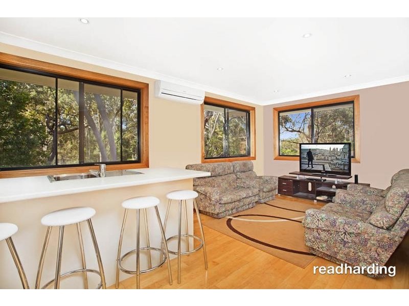 18 Ballanda Avenue, Lugarno NSW 2210