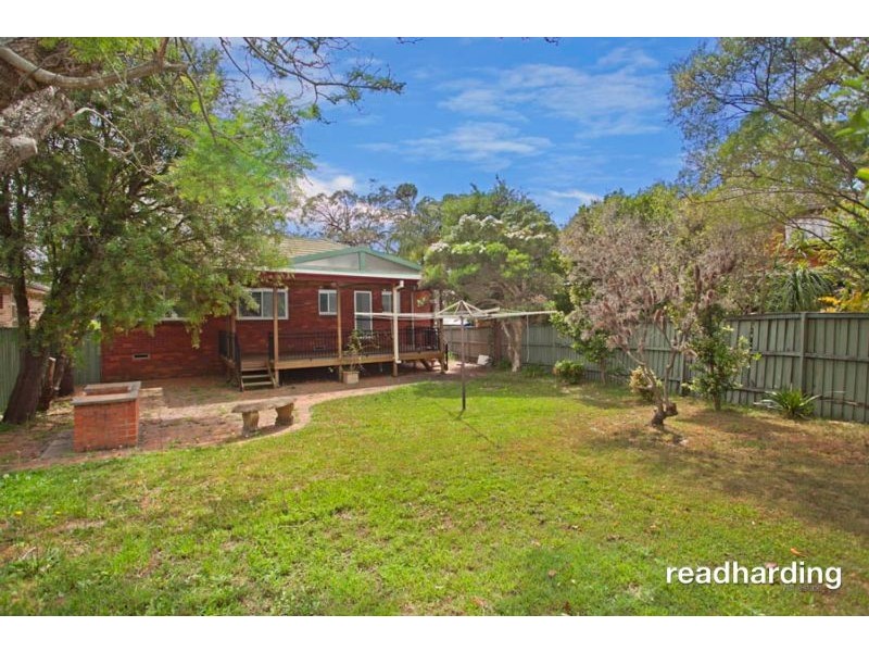 22 Waterside Parade, Peakhurst Heights NSW 2210