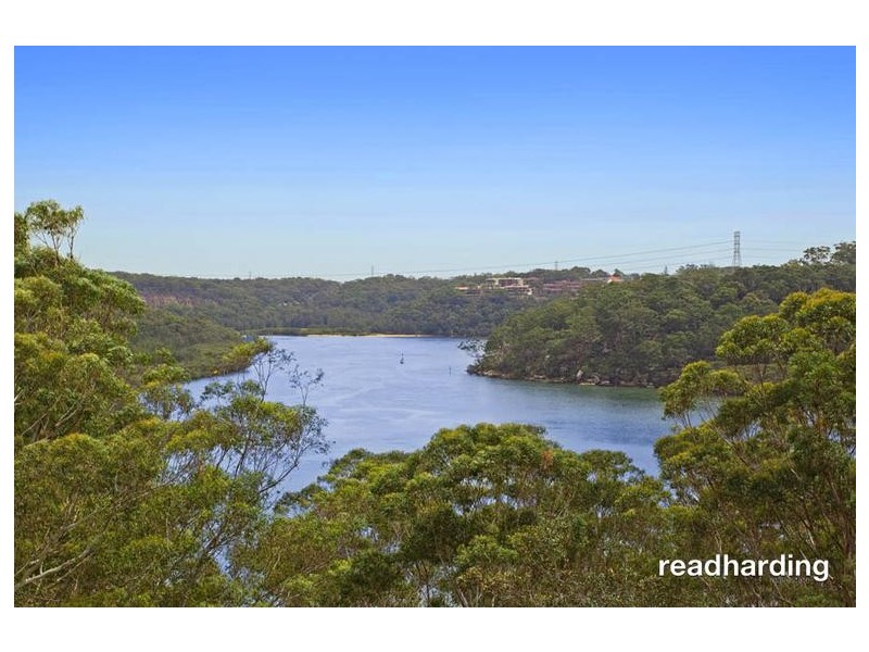 8 Riverside Drive, Lugarno NSW 2210