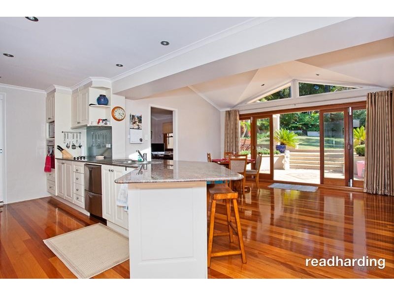 5 Tallowwood Avenue, Lugarno NSW 2210