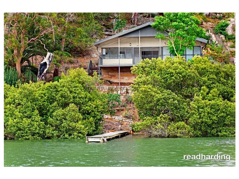 40 Boronia Parade, Lugarno NSW 2210