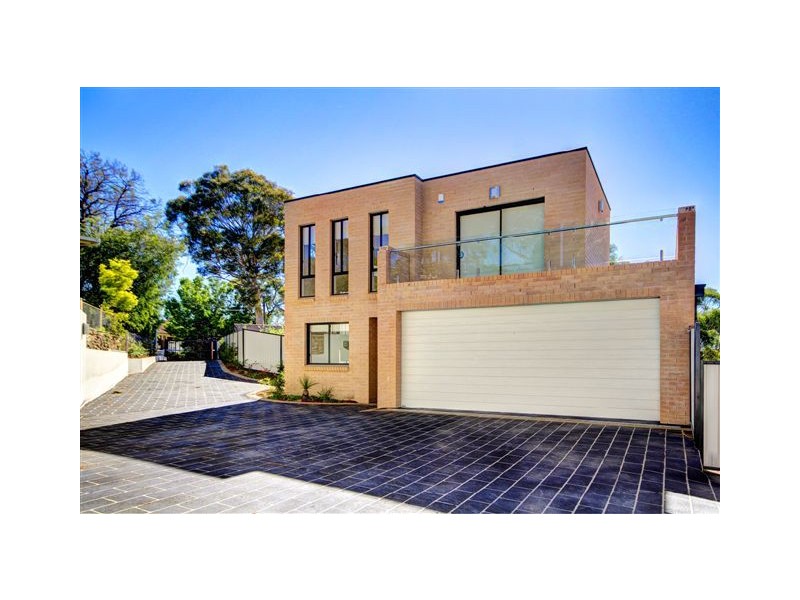 2/8 Charm Place, Peakhurst NSW 2210