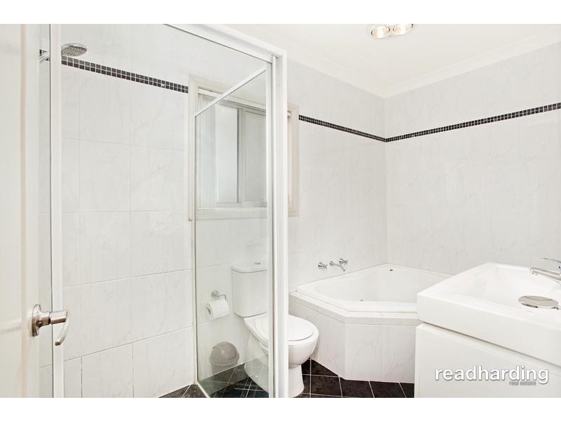 15 Roberts Avenue, Mortdale NSW 2223