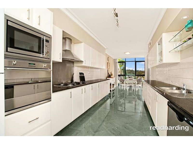 4/57 Woodlands Avenue, Lugarno NSW 2210
