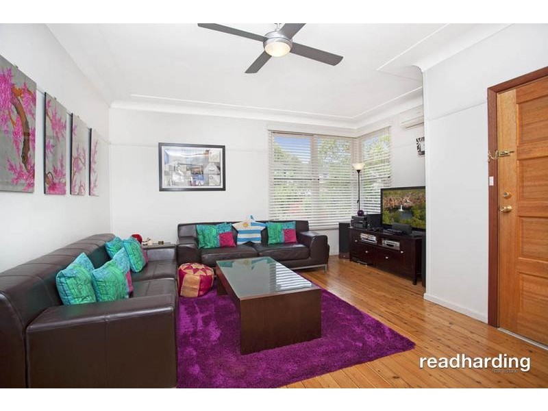 36 Gover Street, Peakhurst NSW 2210