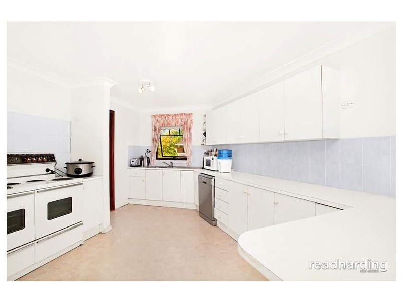 28 Maple Street, Lugarno NSW 2210