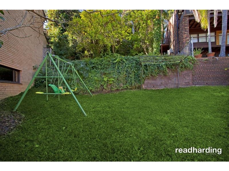 9 Banksia Place, Lugarno NSW 2210