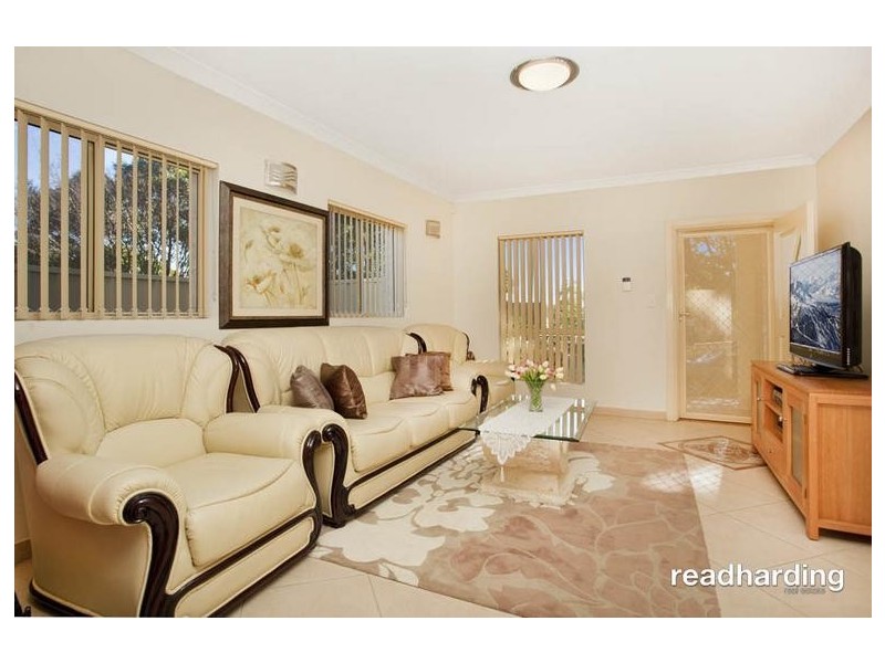 59 Lawrence Street, Peakhurst NSW 2210