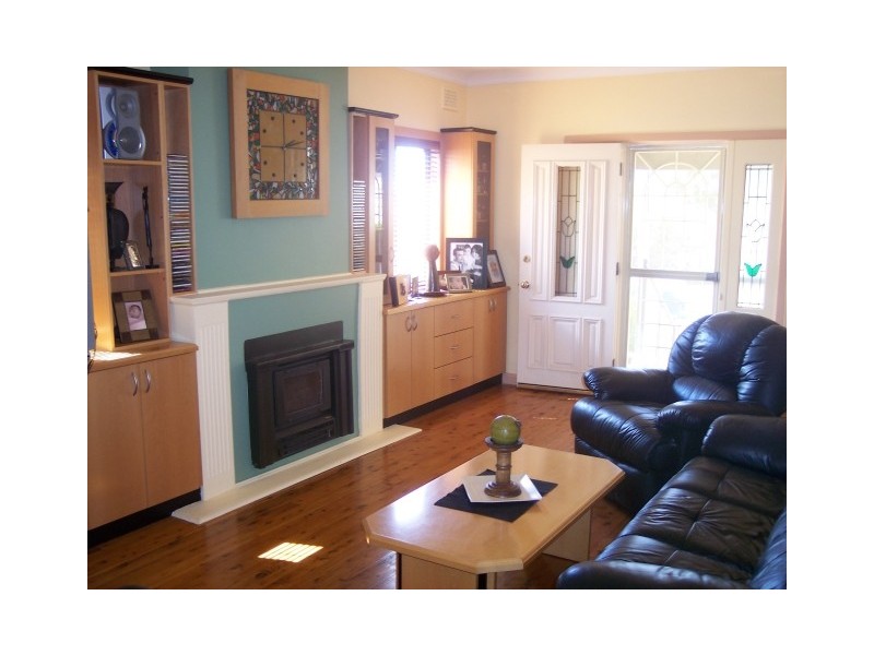 92 Baumans Road, Peakhurst NSW 2210