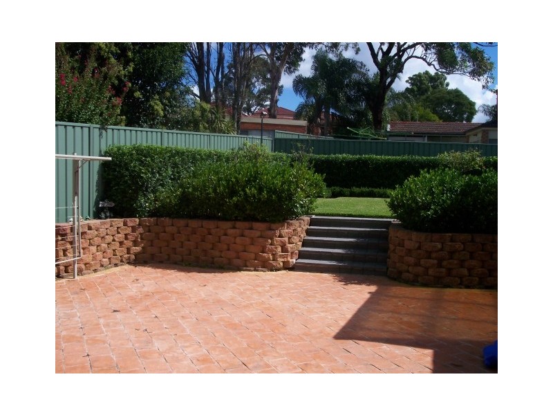 92 Baumans Road, Peakhurst NSW 2210