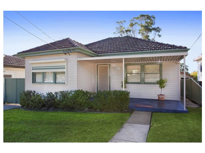 76 Henry Lawson Drive, Peakhurst NSW 2210