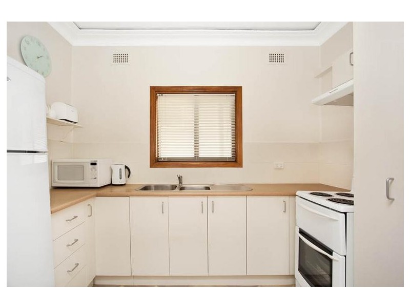 76 Henry Lawson Drive, Peakhurst NSW 2210