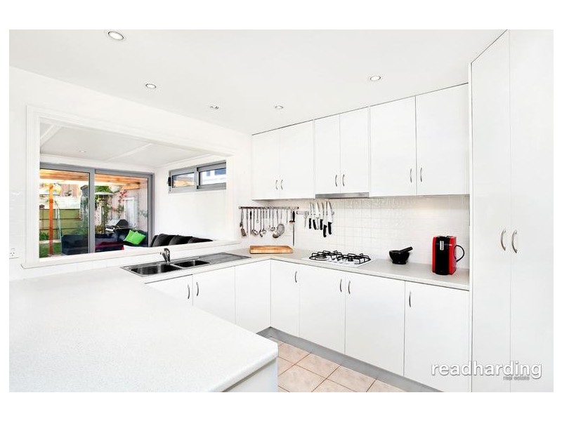 43 Lawrence Street, Peakhurst NSW 2210