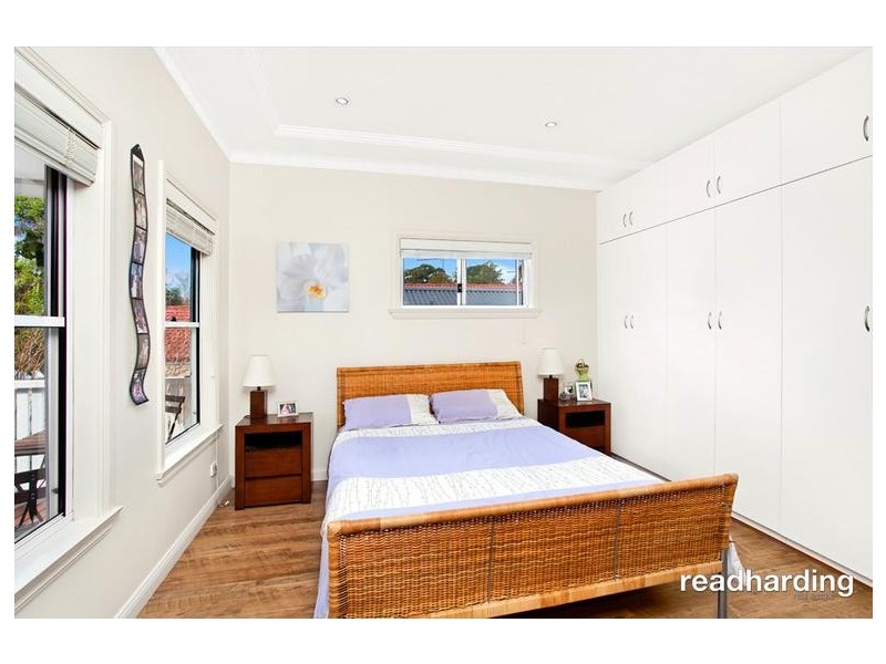 43 Lawrence Street, Peakhurst NSW 2210