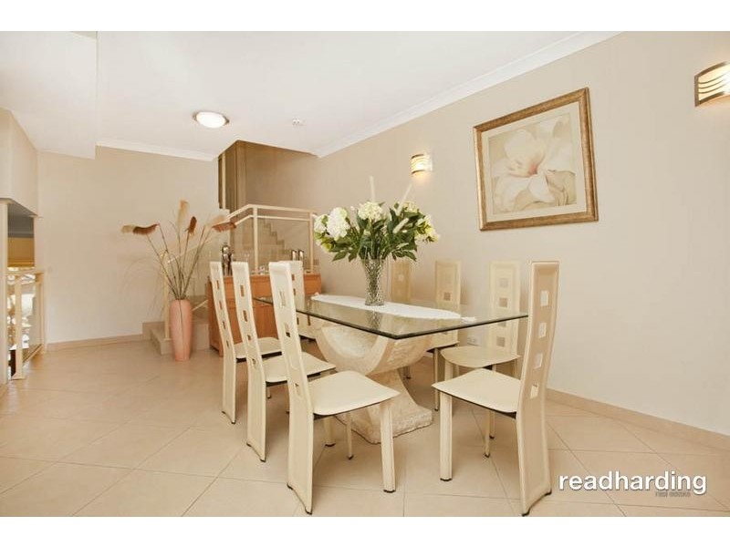 59 Lawrence Street, Peakhurst NSW 2210