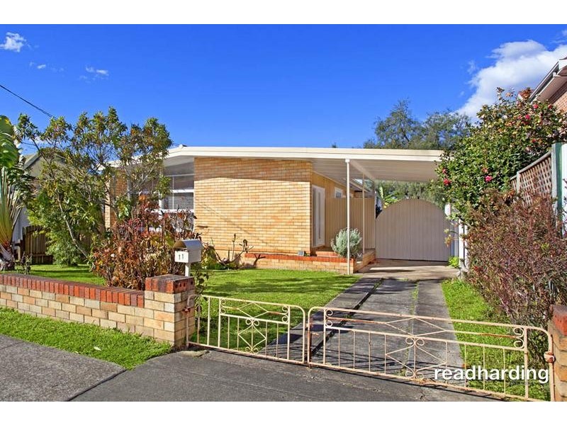 11 Old Forest Road, Lugarno NSW 2210