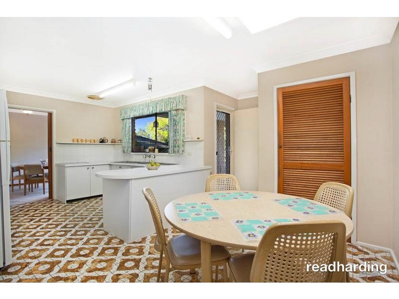 11 Poplar Place, Lugarno NSW 2210