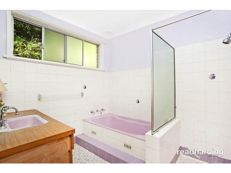 4 Kims Avenue, Lugarno NSW 2210