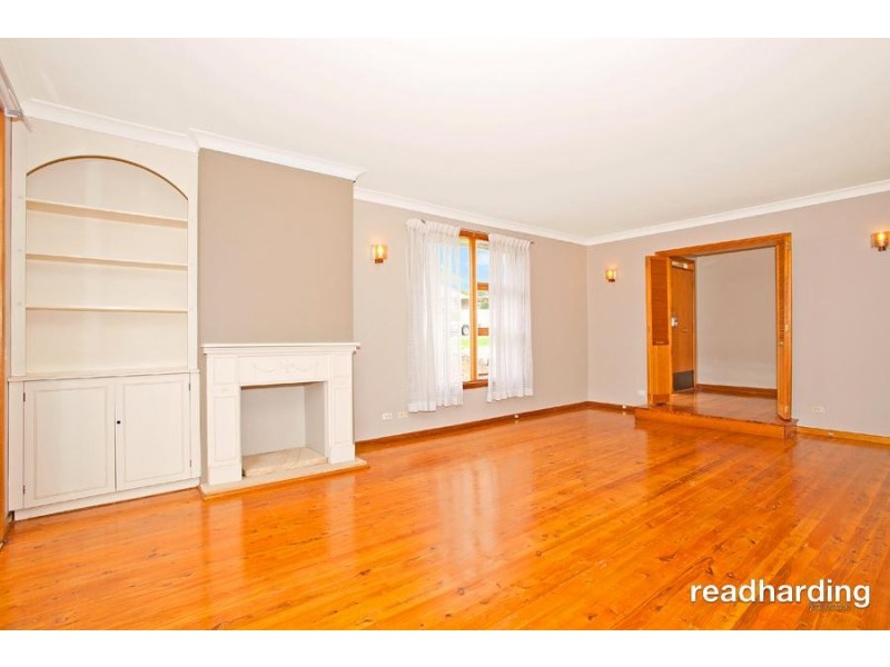 1 Pine Street, Lugarno NSW 2210