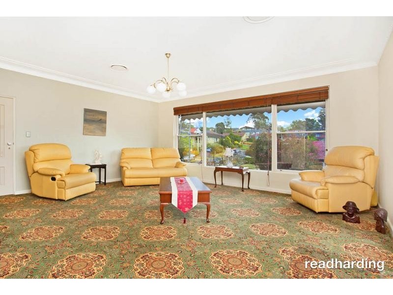 6 Illinga Place, Lugarno NSW 2210