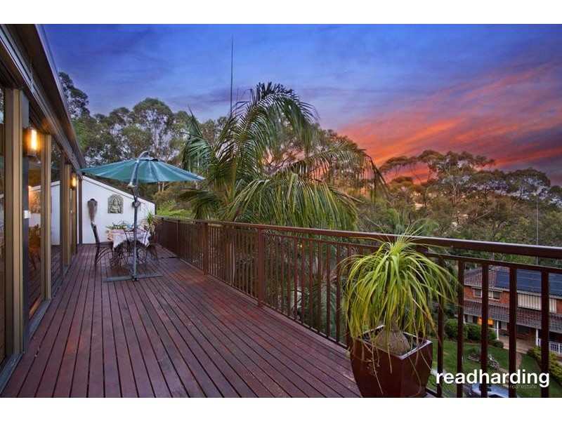 9 Oak Street, Lugarno NSW 2210