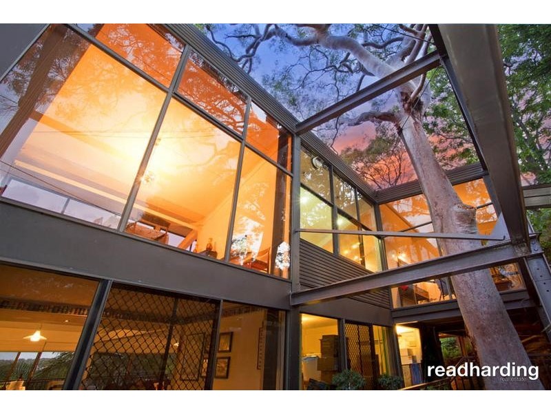 9 Oak Street, Lugarno NSW 2210