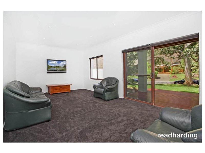 5 Ocean Place, Illawong NSW 2234