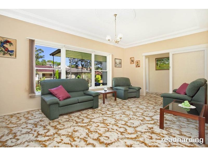 13 Coreen Avenue, Peakhurst NSW 2210