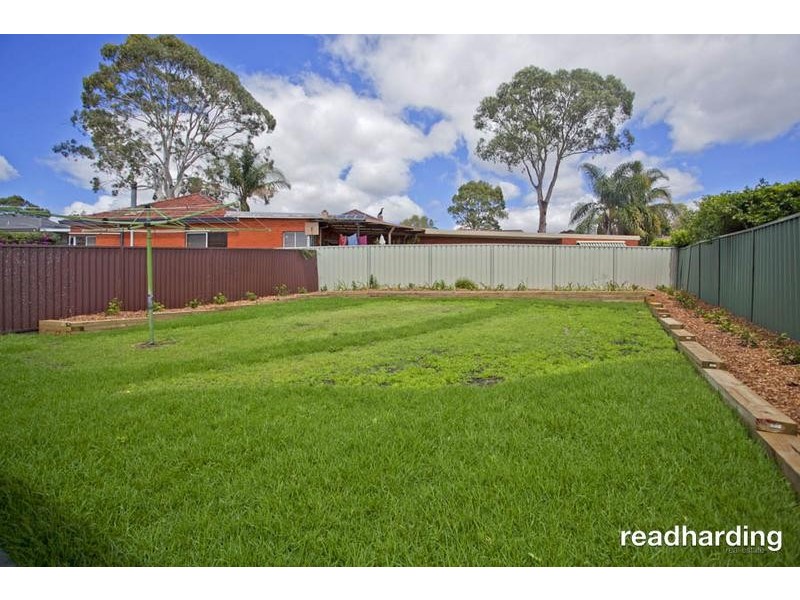 94 Baumans Road, Peakhurst NSW 2210